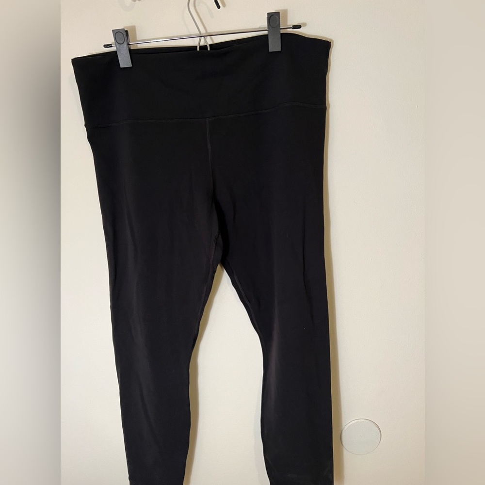 Athleta Elation 7/8 leggings XL